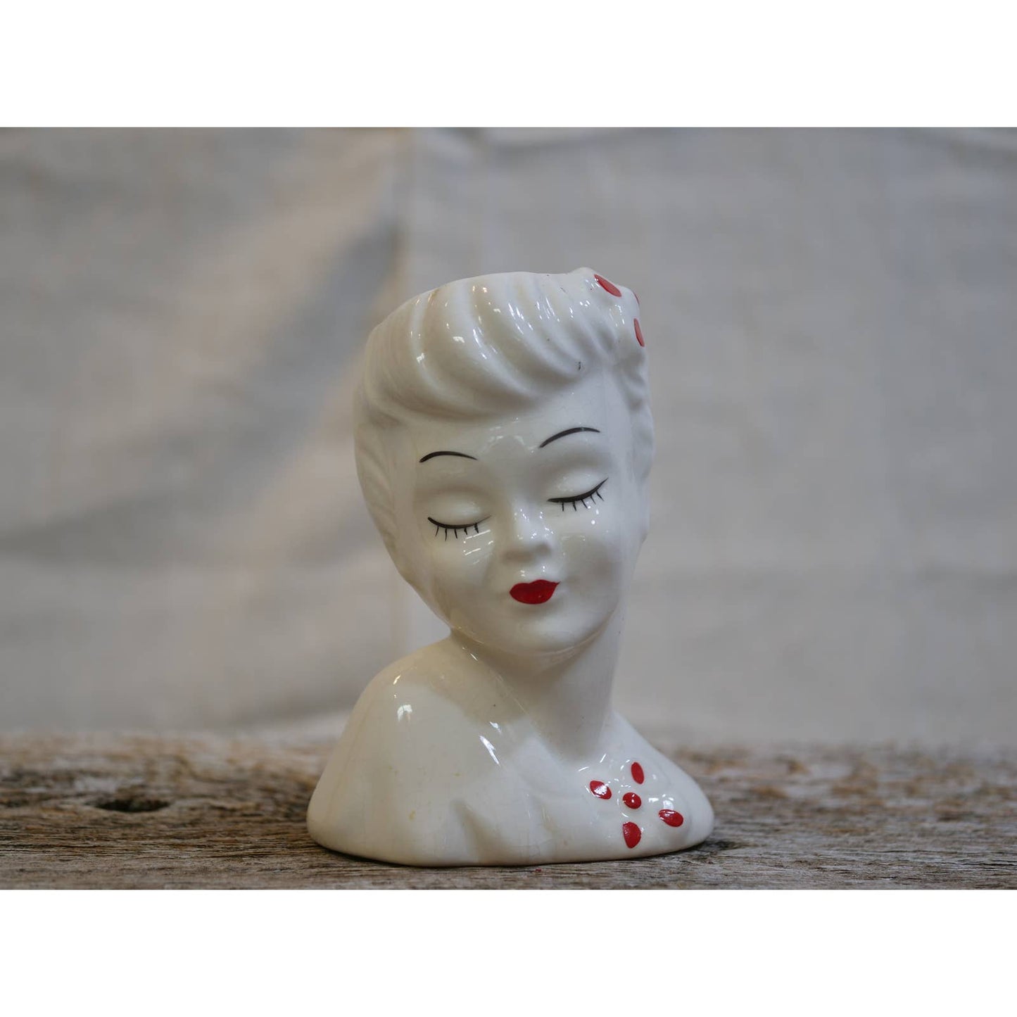 Vintage Glamour Girl Head Vase 1950’s Lady Head Rockabilly White and Red