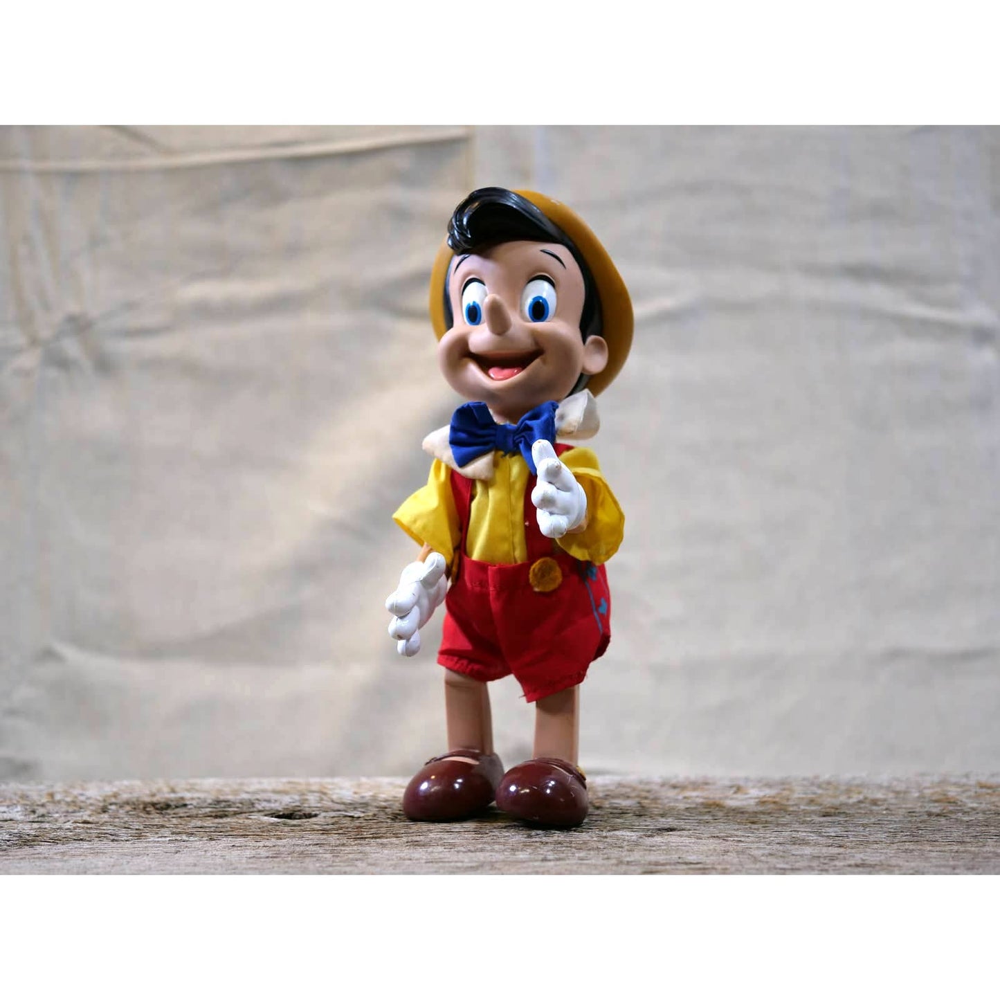 Vintage Pinocchio Walt Disney Jointed Figure Applause Doll