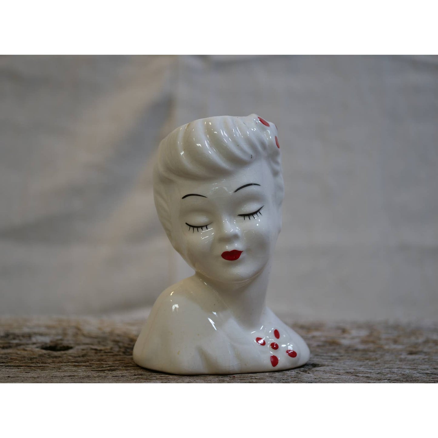 Vintage Glamour Girl Head Vase 1950’s Lady Head Rockabilly White and Red