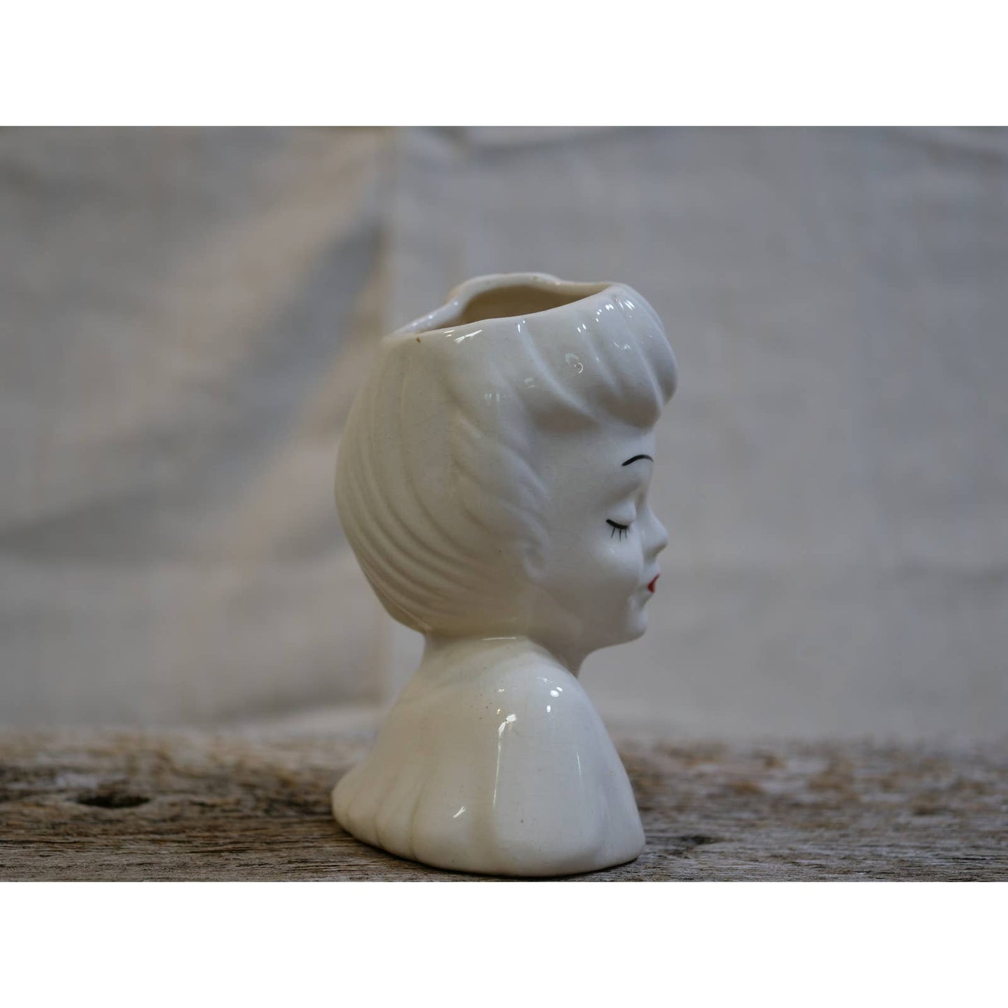 Vintage Glamour Girl Head Vase 1950’s Lady Head Rockabilly White and Red